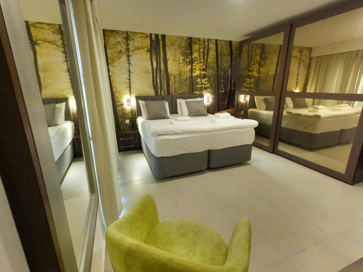 Korzo Suites St. Julian'S 外观 照片