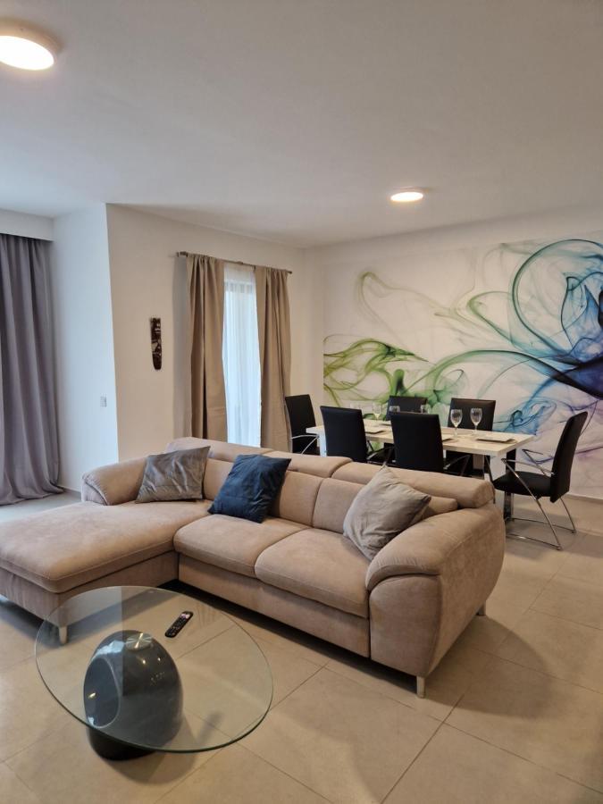 Korzo Suites St. Julian'S 外观 照片