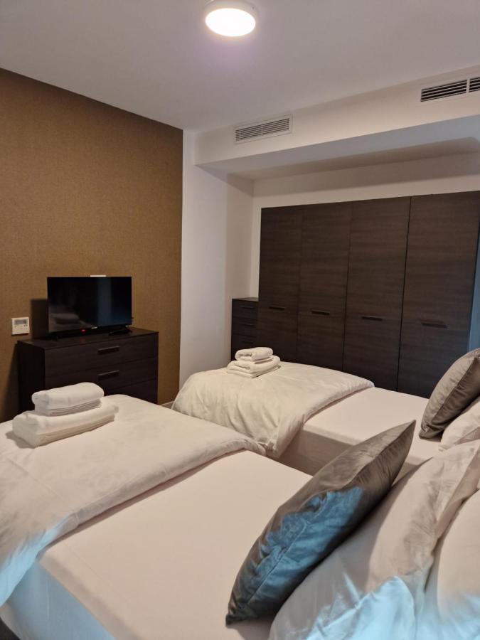 Korzo Suites St. Julian'S 外观 照片