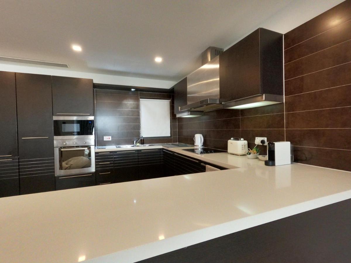 Korzo Suites St. Julian'S 外观 照片